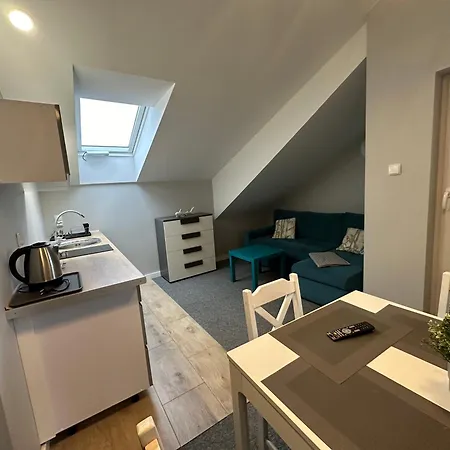 100 Metrow Do Plazy *