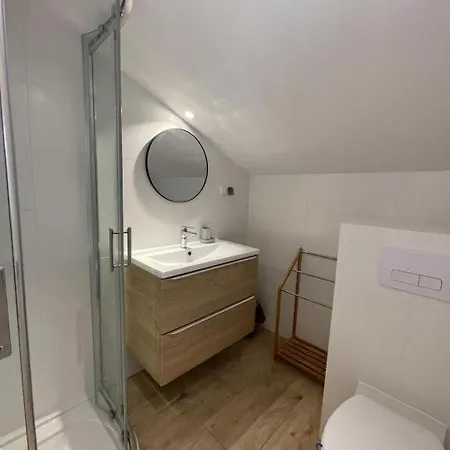 100 Metrow Do Plazy Appartement